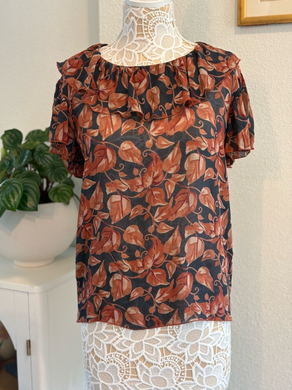 Anthropologie Silk Ruffle Flutter Sleeve Leaf Print Blouse